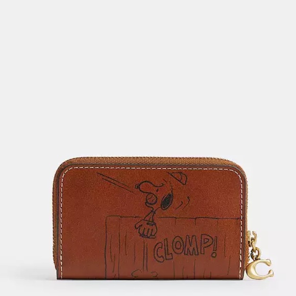 Authentic Coach X Peanuts Small Zip Around Card Case With Newspaper Print - Picture 2 of 3